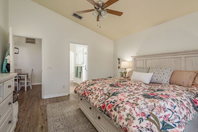 Building Photo - 11539 Cypress Reserve Dr