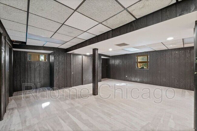 Building Photo - 1709 S Highland Ave