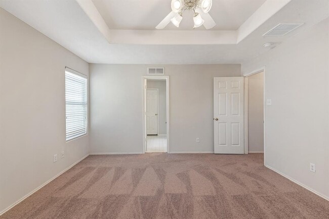 Building Photo - 2911 Katy Briar Ln