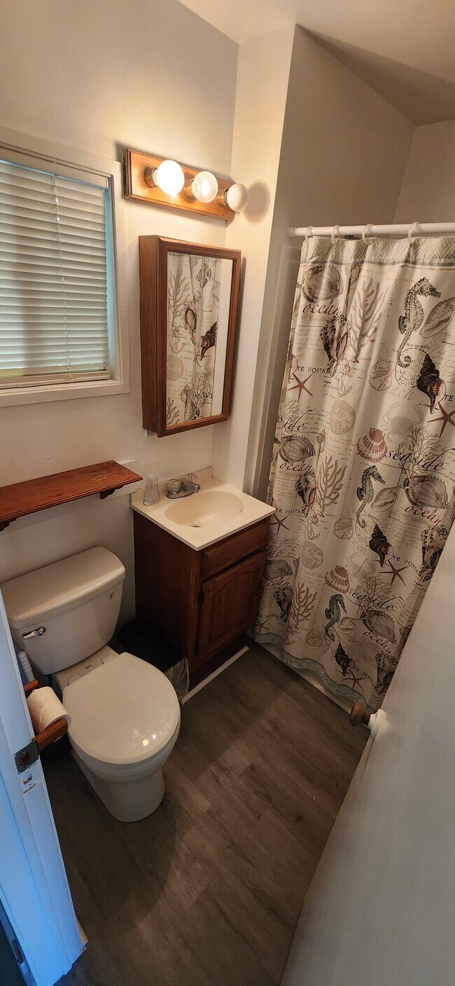 Building Photo - 1726 Ocean Way