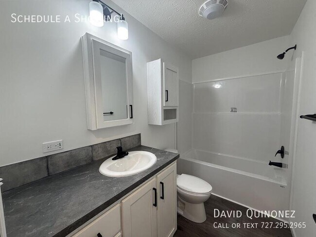 Building Photo - 6249 Roosevelt-