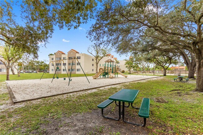 Building Photo - 6065 NW 186th St