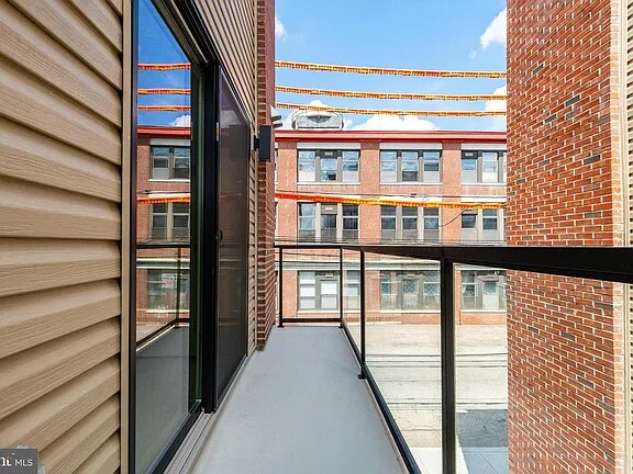 Building Photo - 1649 N 6th St