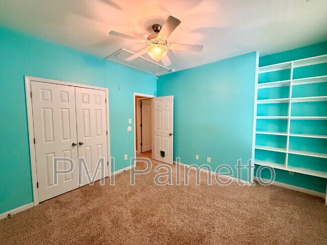 Building Photo - 6877 Pennington Rd