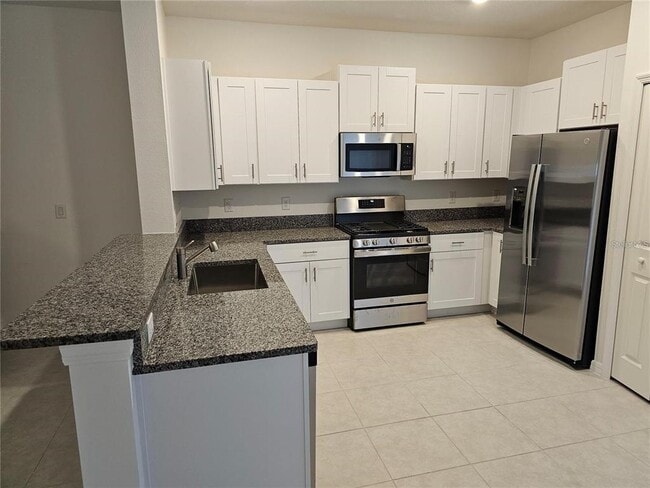 Building Photo - 8309 Crescent Oaks Dr