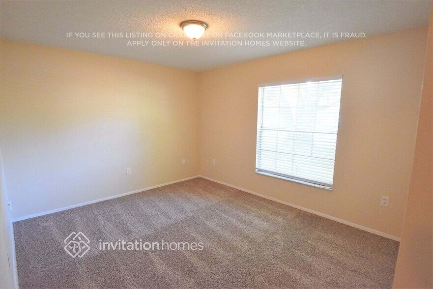 Building Photo - 417 Declaration Dr