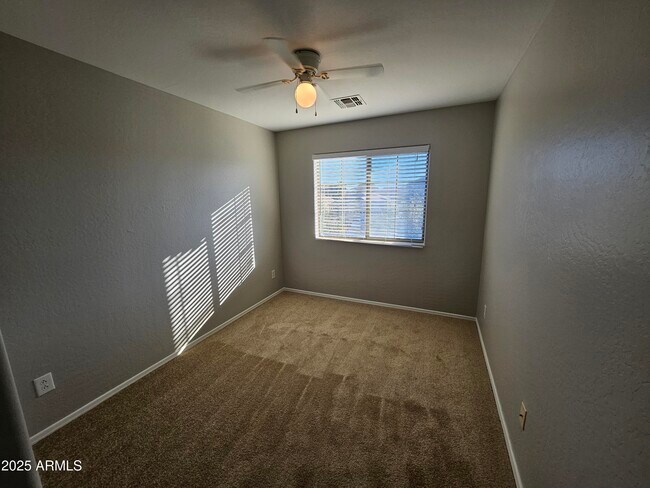 Building Photo - 1294 W Agrarian Hills Dr