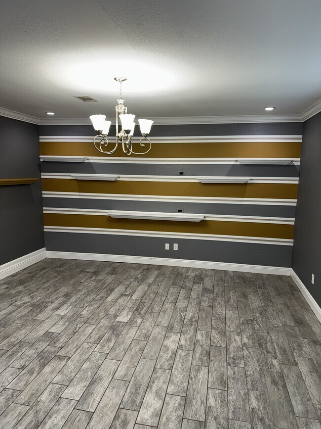 Building Photo - 8240 Tempest Dr