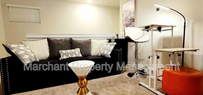 Building Photo - 964 Yarn Wy