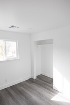Building Photo - 53130 Avenida Mendoza