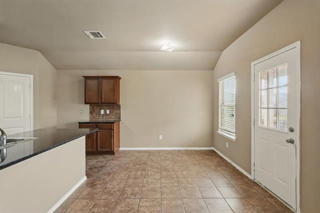 Building Photo - 1101 Roman Dr