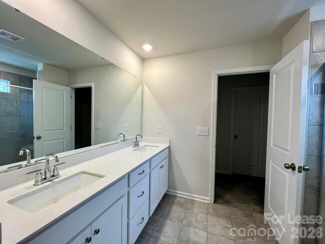 Building Photo - 314 Hamptons Cove Rd