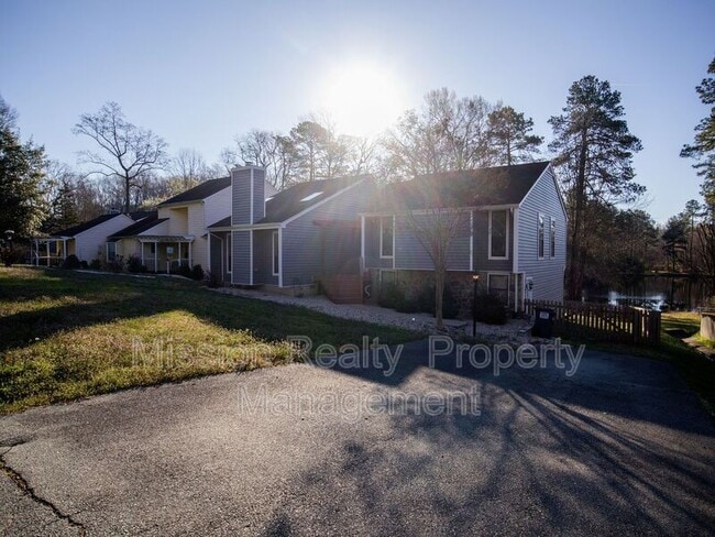 Building Photo - 1037 Mansfield Crossing Rd