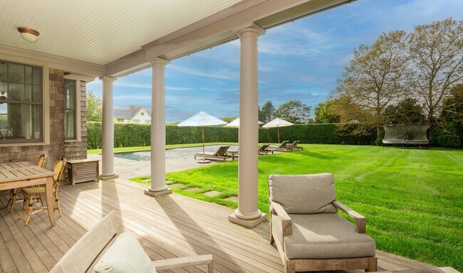 Building Photo - 32 Sagg Rd