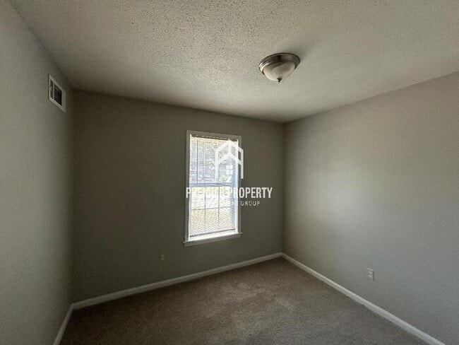 Building Photo - 42 Torbrook Cove