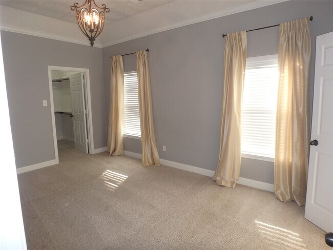 Building Photo - 3804 Mystic Cir