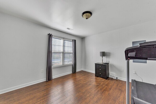 Building Photo - One-Level-Living near Vinton