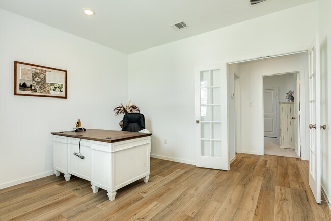 Building Photo - 2618 Jasper Oaks Dr