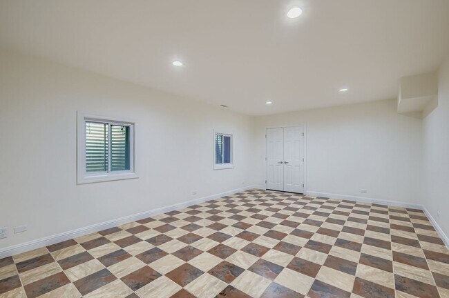 Building Photo - 1161 Gavin Ct