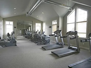 Building Photo - 13405 97th Ave E