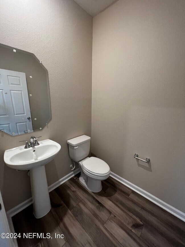 Building Photo - 11804 Beardgrass Wy