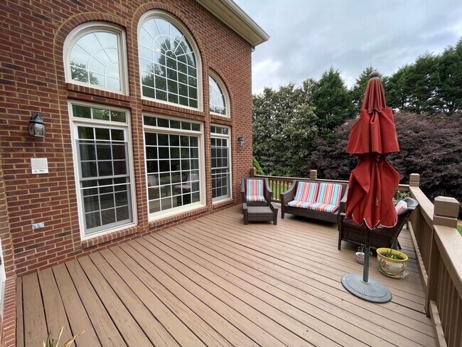 Building Photo - Beautiful Oconee County Home in Old Waverly