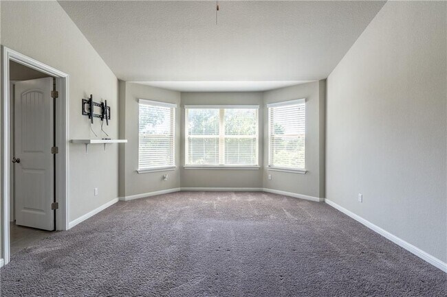 Building Photo - 5649 Porano Cir