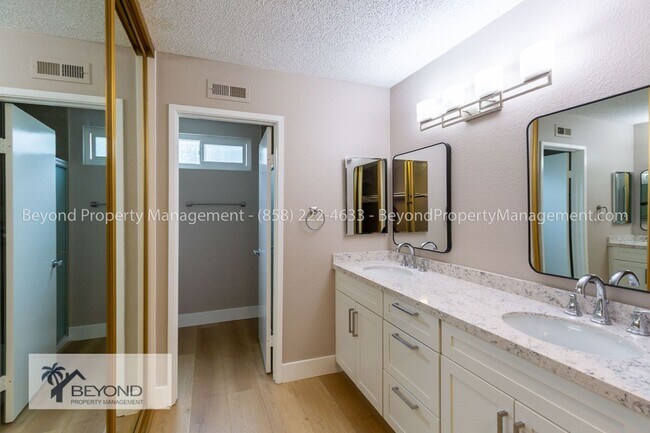 Building Photo - ***RANCHO PENASQUITOS***5 BED 3 BATH***NEW...