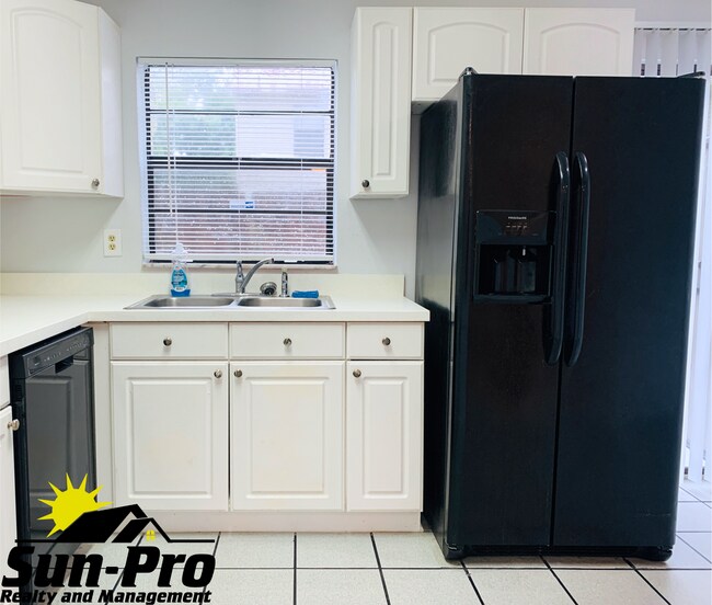 Building Photo - 980 Canal View Blvd