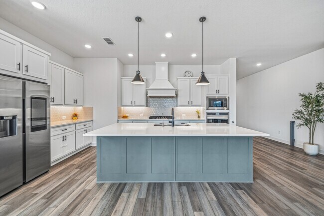 Building Photo - 7415 Denali Dr