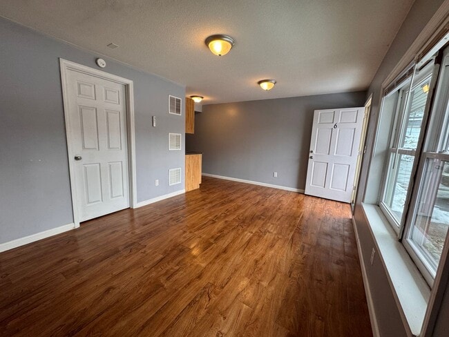 Interior Photo - Campus Apartments East
