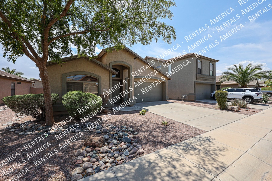 Building Photo - 42635 Colby Dr