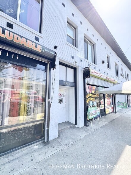 Building Photo - 2908 San Pedro St