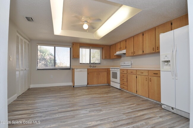 Building Photo - 418 S Atlantic Ave