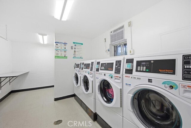 Building Photo - 3604 W Estates Ln