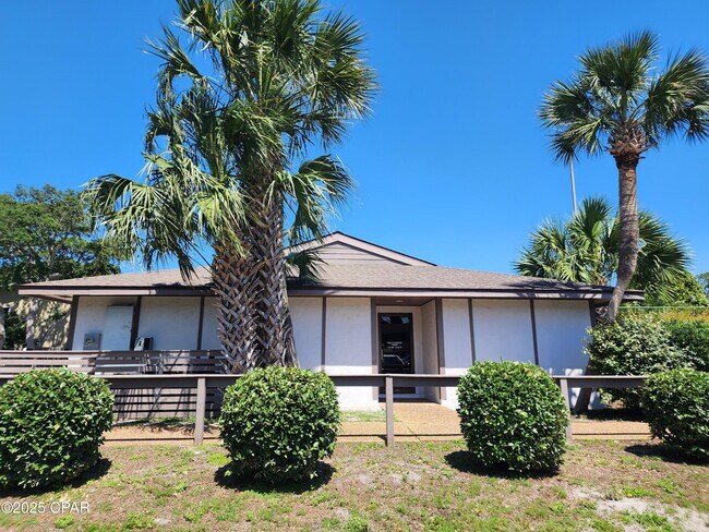 Building Photo - 6901 N Lagoon Dr