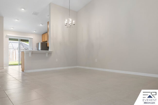 Building Photo - 16 Unimay Ct