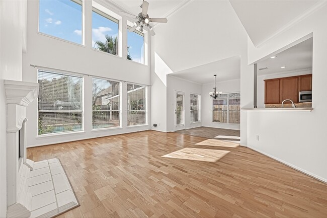 Building Photo - 24919 Spring Aspen Ct