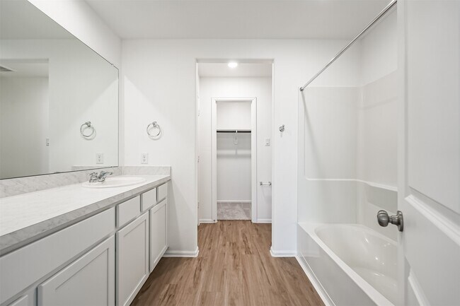 Building Photo - 9123 Estes Lks Dr