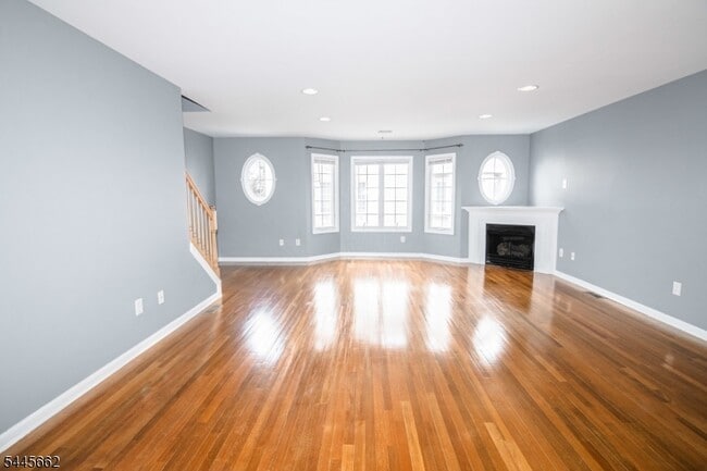 Building Photo - 49 Stuyvesant Ave