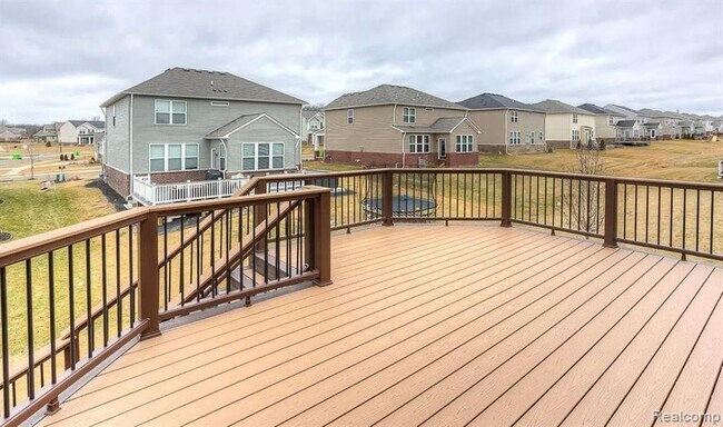Building Photo - 29845 Macintosh Ln