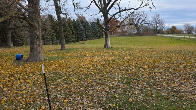 Building Photo - 3494 Howlett Rd