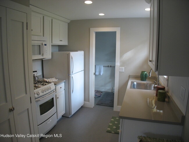 Building Photo - 4176 New York Route 203 Route