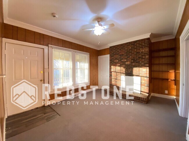 Building Photo - 416 Cleveland Ct