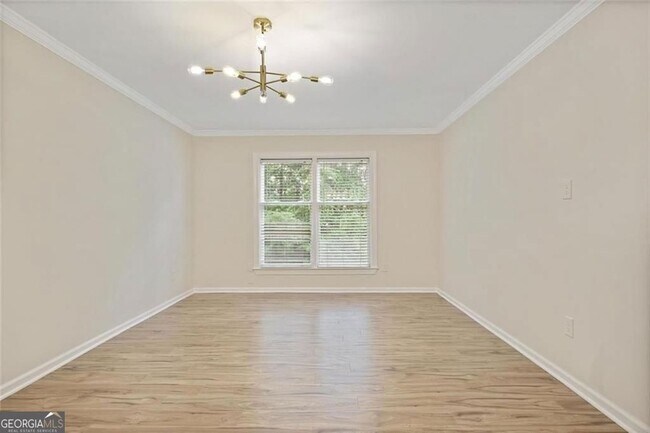 Building Photo - 911 Hollyfax Cir NE