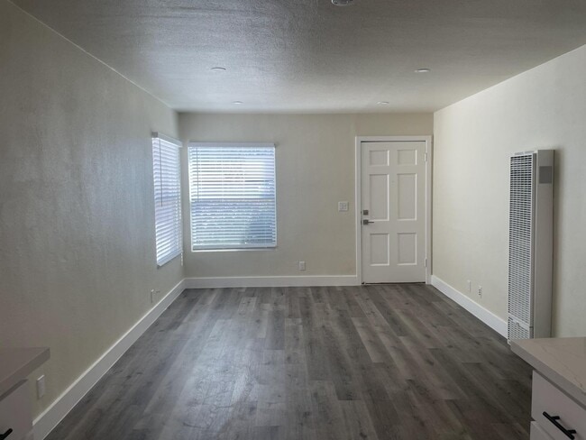 1st Floor 2 by 1, Living Room - 2000 Channing Way