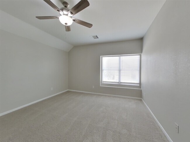 Building Photo - 3311 Thicket Path Way