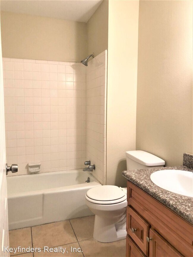Building Photo - 4 br, 2 bath House - 2860 Donald Drive