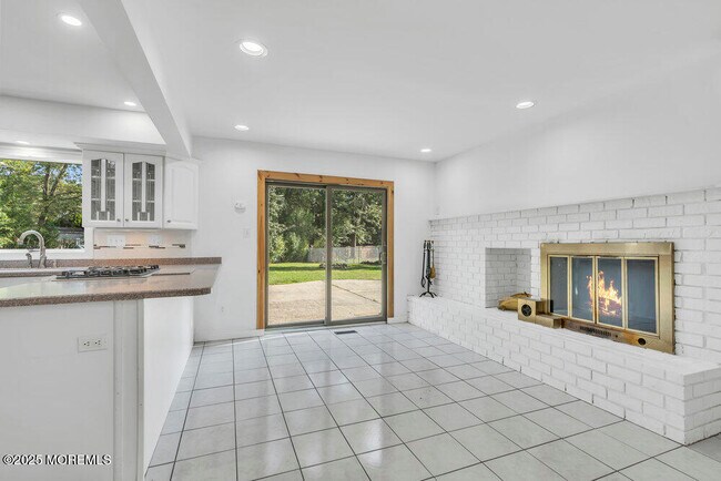 Building Photo - 34 Birmingham Dr