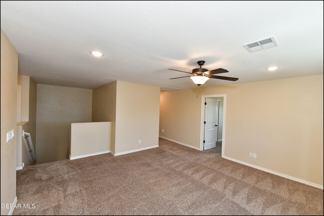 Building Photo - 14717 Tierra Escape Ave